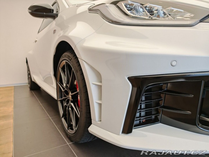Toyota Yaris GR 1.6 turbo GR AT Dynami 2024
