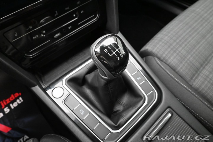 Volkswagen Passat 2,0 TDI 110 kW Business Z 2022