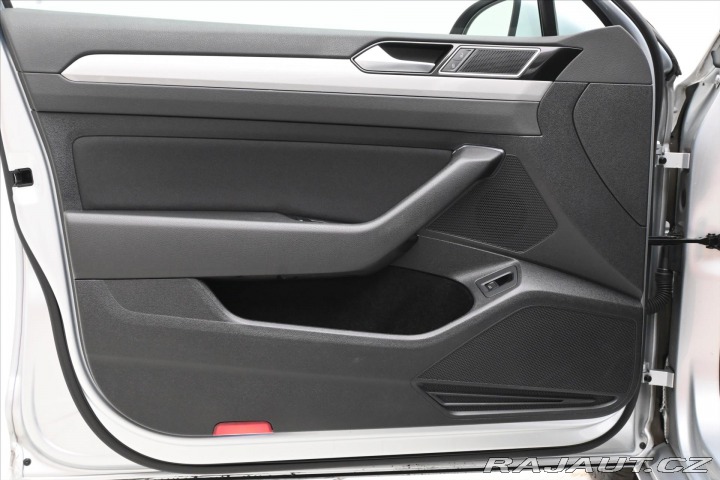 Volkswagen Passat 2,0 TDI 110 kW Business Z 2022