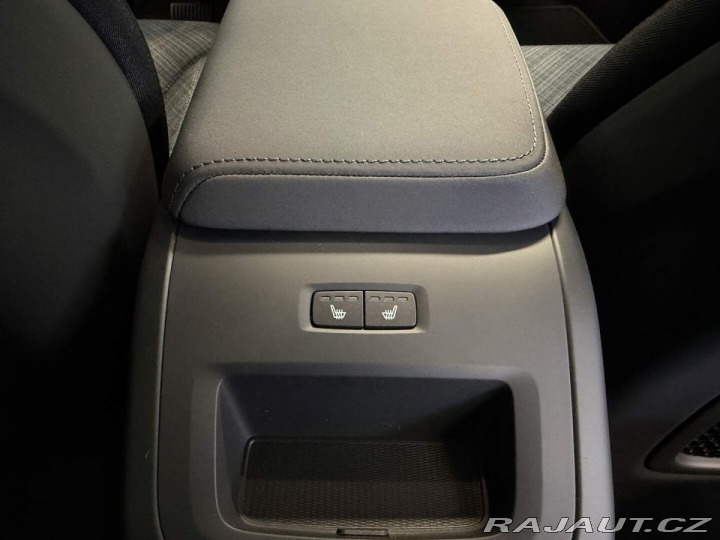 Volvo XC60 B5 2.0L 250+14 HPAT8 AWD 2026