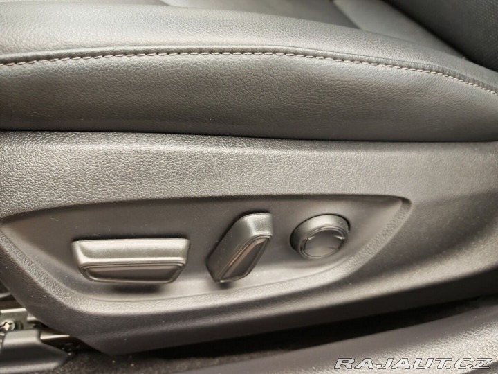 Toyota Camry 2.5 Hybrid Executive 2023