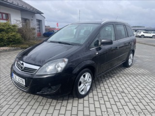 Opel Zafira 1,6 i 16V 85kw 7míst Tažn 2011