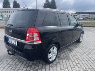 Opel Zafira 1,6 i 16V 85kw 7míst Tažn 2011