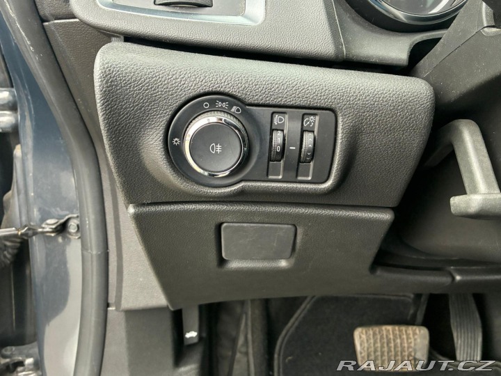 Opel Astra 2.0DCTi, 121KW, AUTOMAT 2013