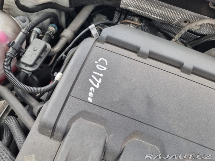 Volkswagen Golf 2,0 TDi 110kw DSG po rozv 2020