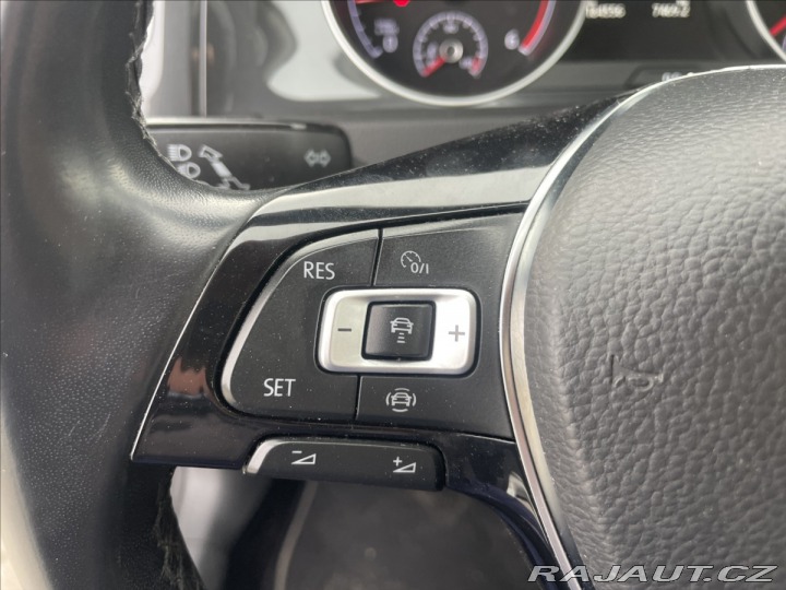 Volkswagen Golf 2,0 TDi 110kw DSG Radar L 2020