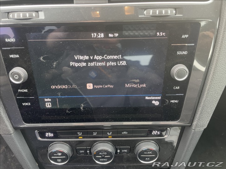 Volkswagen Golf 2,0 TDi 110kw DSG Radar L 2020