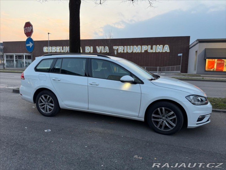 Volkswagen Golf 2,0 TDi 110kw DSG po rozv 2020