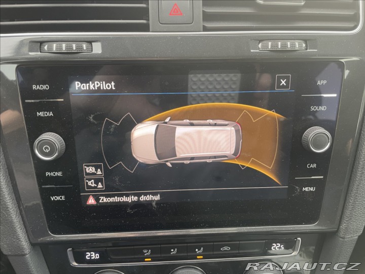 Volkswagen Golf 2,0 TDi 110kw DSG Radar L 2020