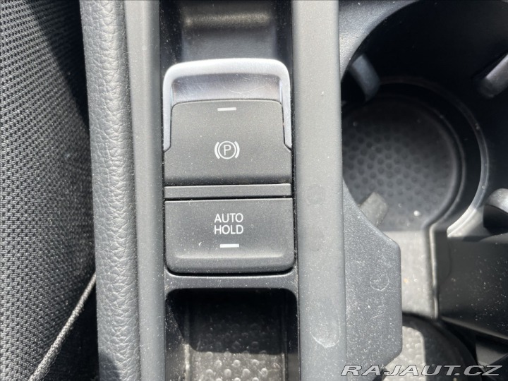 Volkswagen Golf 2,0 TDi 110kw DSG LED Rad 2020