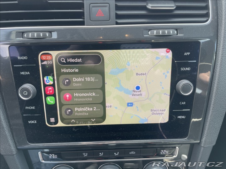 Volkswagen Golf 2,0 TDi 110kw DSG LED Rad 2020