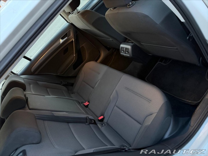 Volkswagen Golf 2,0 TDi 110kw DSG po rozv 2020