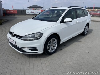 Volkswagen Golf 2,0 TDi 110kw DSG LED Rad 2020