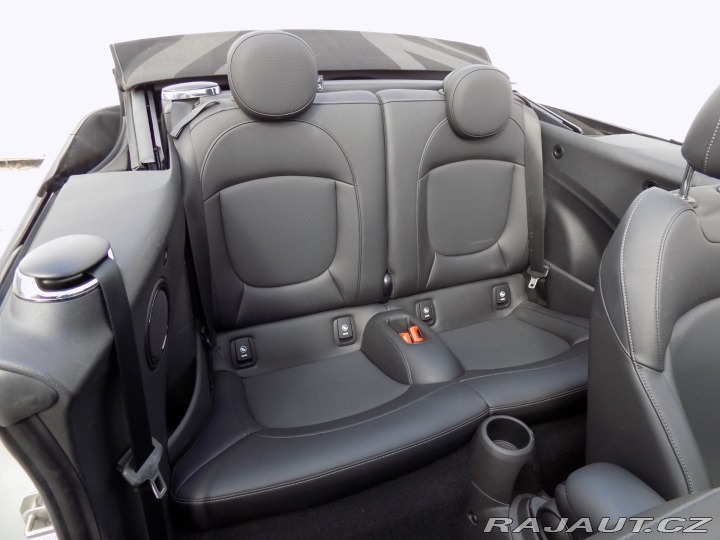 Mini Cooper 1.5i/El.střecha/1.Maj.ČR/ 2021