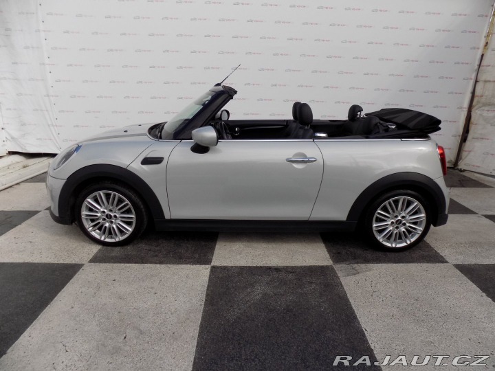 Mini Cooper 1.5i/El.střecha/2.Maj.ČR/ 2021