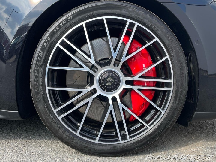 Porsche Panamera Turbo E-Hybrid 2025