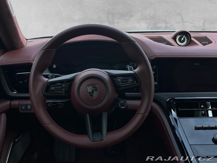 Porsche Panamera Turbo E-Hybrid 2025