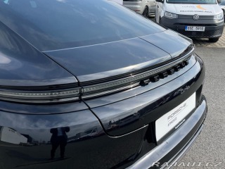 Porsche Panamera Turbo E-Hybrid 2025