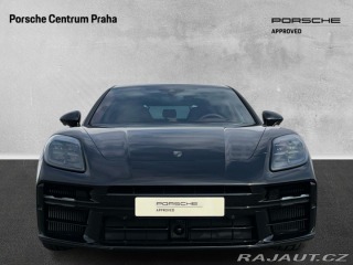 Porsche Panamera Turbo E-Hybrid 2025