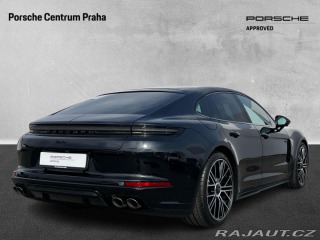 Porsche Panamera Turbo E-Hybrid 2025