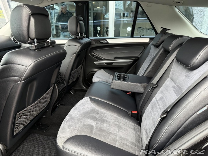 Mercedes-Benz M ML 350 CDI 4Matic REZERVA 2011