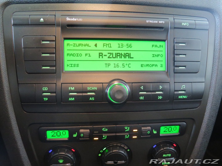 Škoda Octavia 1.6MPI,klima,výhřev,senzo 2008