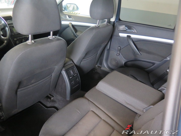 Škoda Octavia 1.6MPI,klima,výhřev,senzo 2008