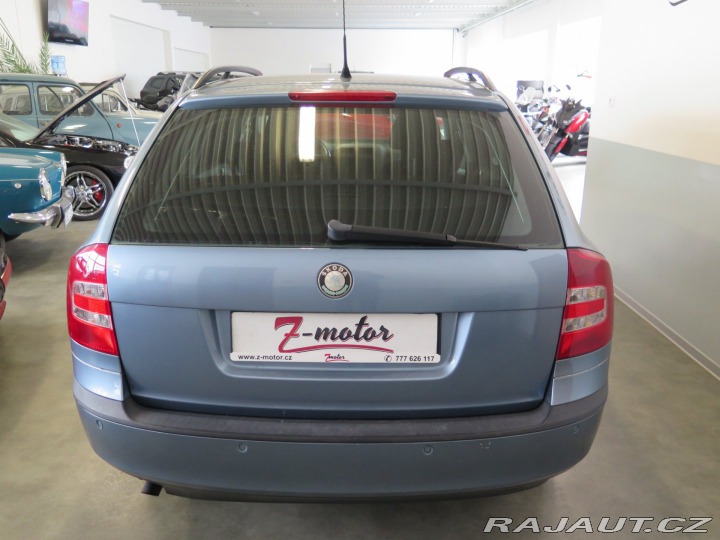 Škoda Octavia 1.6MPI,klima,výhřev,senzo 2008