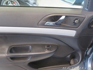 Škoda Octavia 1.6MPI,klima,výhřev,senzo 2008