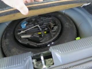 Škoda Octavia 1.6MPI,klima,výhřev,senzo 2008