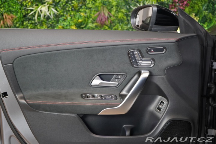 Mercedes-Benz CLA 35*AMG*4M*DISTRONIC*LED*C 2026