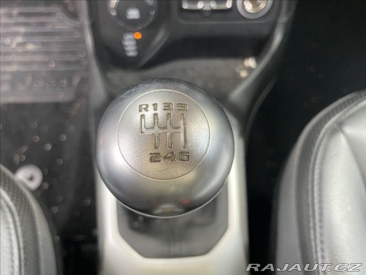 Jeep Renegade 2,0 CRD 103kw 4x4 LIMITED 2015