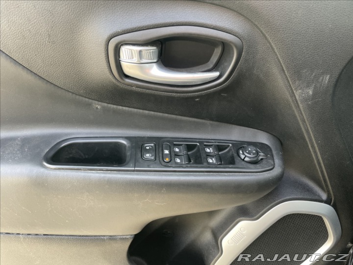 Jeep Renegade 2,0 CRD 103kw 4x4 LIMITED 2015