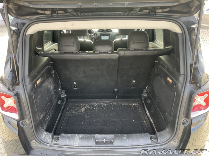 Jeep Renegade 2,0 CRD 103kw 4x4 LIMITED 2015