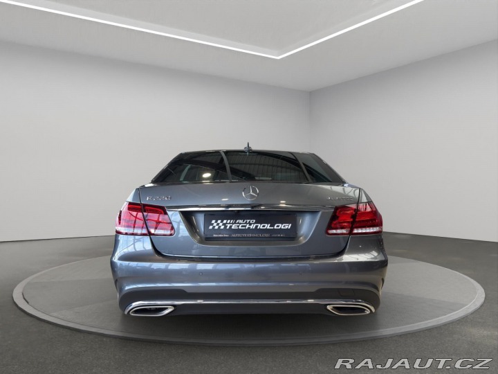 Mercedes-Benz E E 220 D 4MATIC 2016
