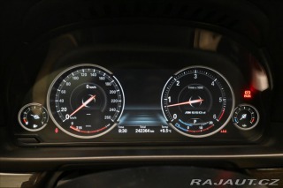 BMW 5 3,0 530d 190 kW xDrive M- 2016