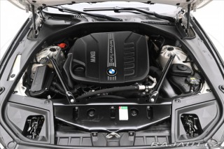 BMW 5 3,0 530d 190 kW xDrive M- 2016