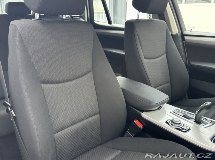 BMW X3 2,0 28i 245PS Advantage 2017