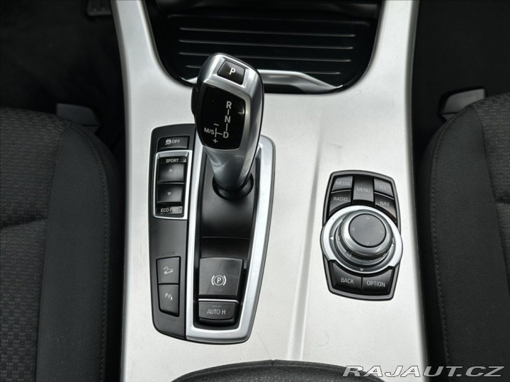 BMW X3 2,0 28i 245PS Advantage 2017