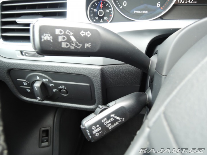 Volkswagen Touareg 3,0 TDi Aut. 4M Kůže DPH 2015