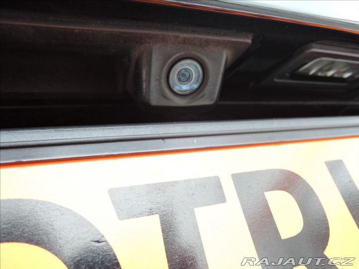 Volkswagen Touareg 3,0 TDi Aut. 4M Kůže bez 2015