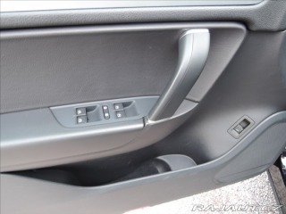 Volkswagen Touareg 3,0 TDi Aut. 4M Kůže bez 2015