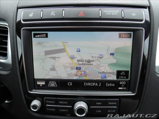 Volkswagen Touareg 3,0 TDi Aut. 4M Kůže bez 2015