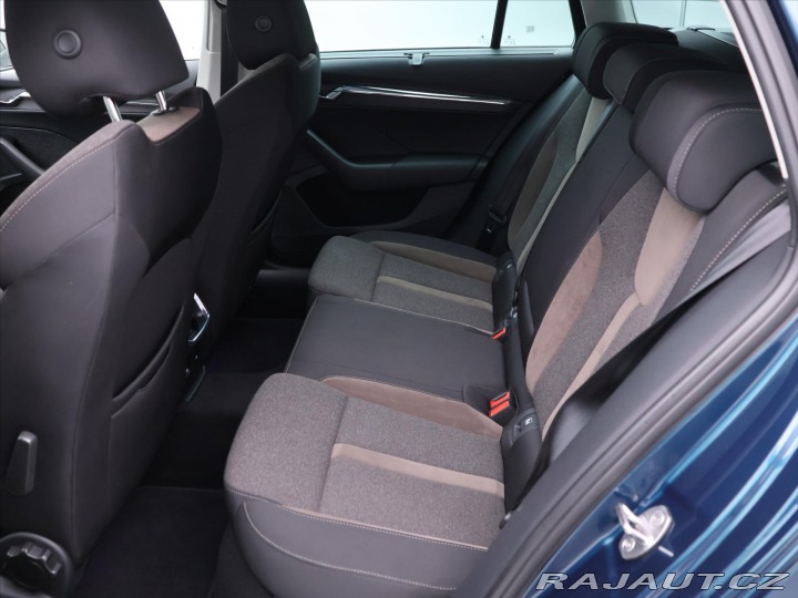 Škoda Octavia 2,0 TSI 140kW DSG Scout D 2022