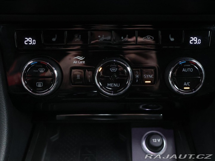 Škoda Superb 2,0 TSI 140kW DSG CZ Spor 2022