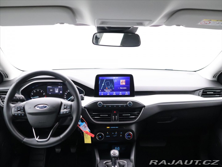 Ford Focus 1,0 EB 74kW Business 1.Ma 2022