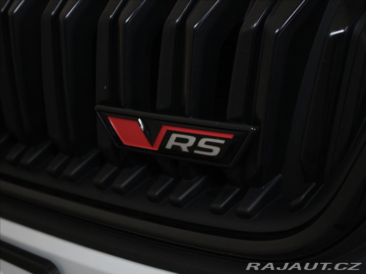 Škoda Octavia 2,0 TSi 195kW RS HeadUP D 2025