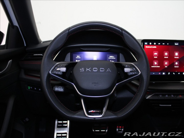 Škoda Octavia 2,0 TSi 195kW RS HeadUP D 2025