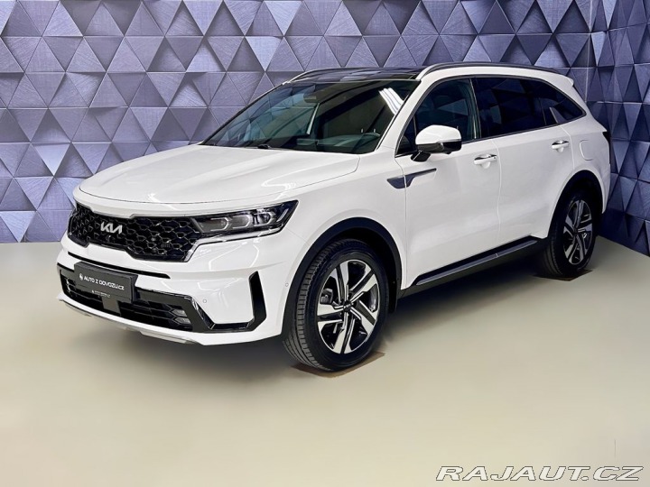 Kia Sorento 1.6T-GDi HYBRID 4WD, PANO 2023