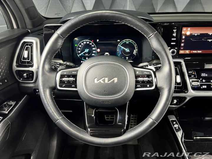 Kia Sorento 1.6T-GDi HYBRID 4WD, PANO 2023